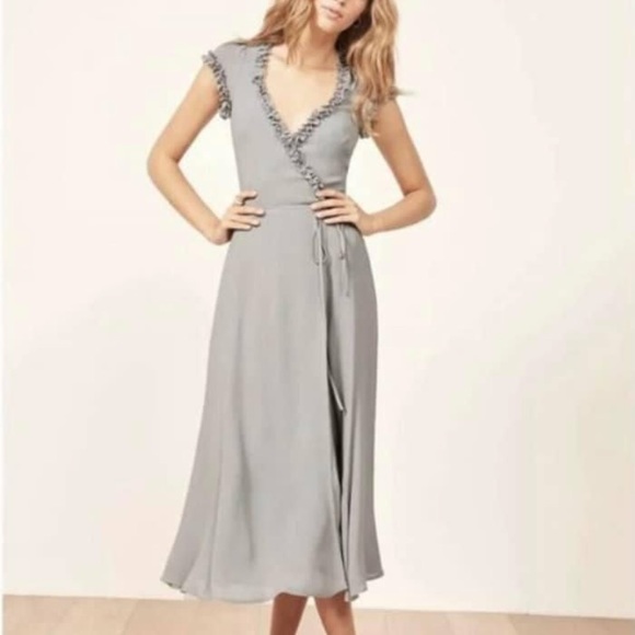 SOLD Reformation Gwyneth Gwenyth Wrap Slit Dress Plunging Ruffle Neckline Gray - Picture 3 of 15